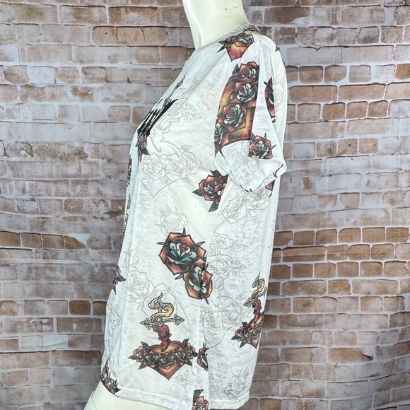 Sinful By Affliction Sacred Heart Rose Graphic Short Sleeve Tee - NWT - Size : L - Picture 4 of 7